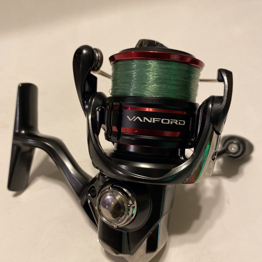 Shimano Vanford C2000HG Spinning Reel